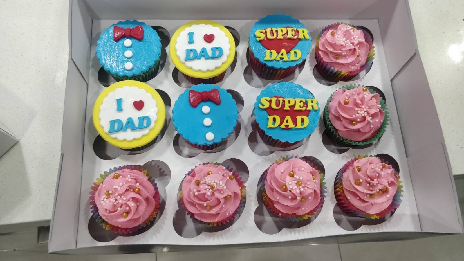 Cupcakes cake design 7