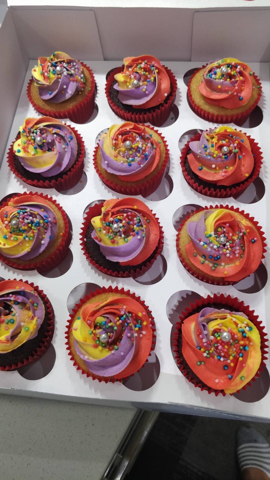 Cupcakes cake design 13