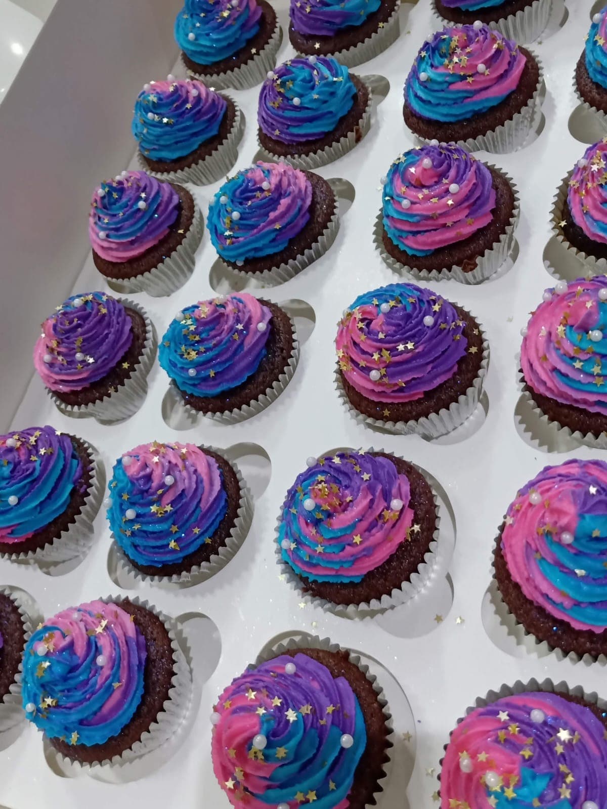 Cupcakes cake design 19